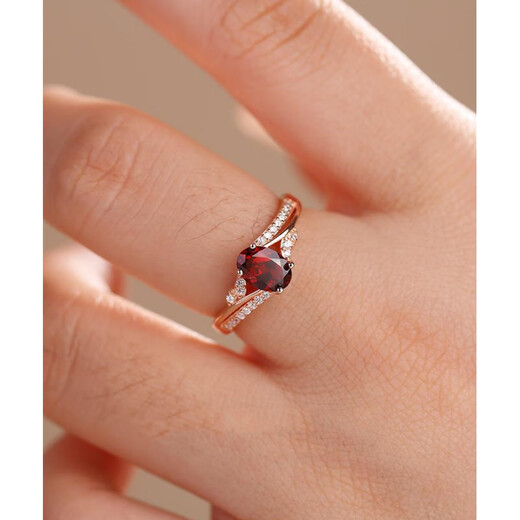 Fat Donglai's new ruby tourmaline ring with pigeon blood red garnet inlaid with 5*7mm stone for women, rose gold plated 1 carat