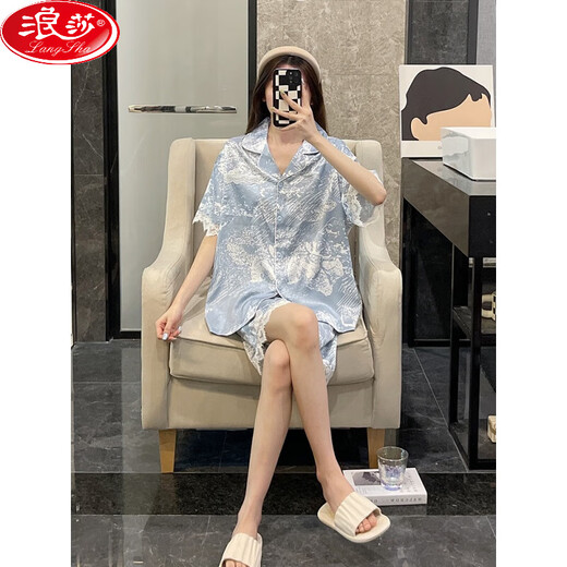 Langsha Ice Silk Pyjamas Frauen Sommer dreiteiliger Set kurzärmelig dünnes großer Eis Silk Sommer Internet Promi Wind Sky Blue Home Kleidung LT-3888 Rabbit-Three-Piece Set m