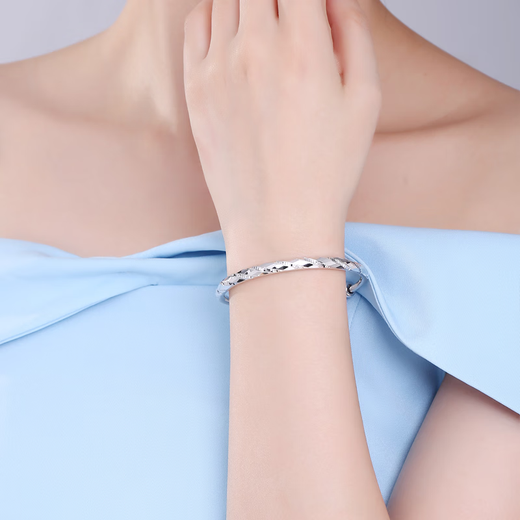Yuan Shengfu's new PT950 push-pull twill meteor platinum bracelet, genuine women's platinum adjustable bracelet, 24.81 grams