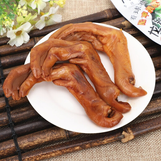 Enten fliegen, longyan eingeweichte Entenkrallen, Entenflügel, würziger Entenfuß, Entenfuß -Snack, würzig