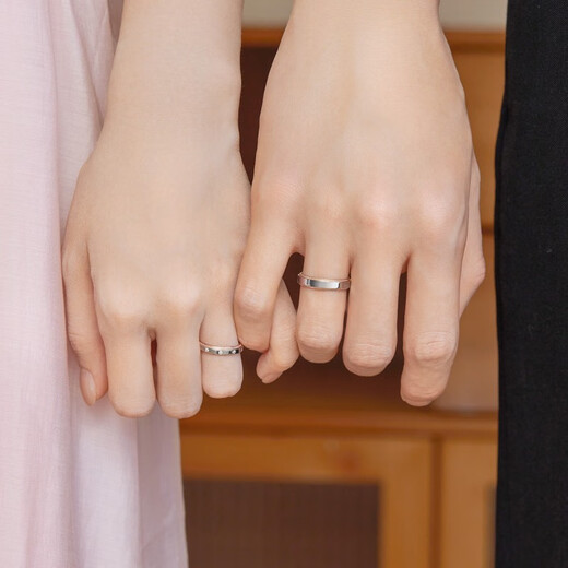 Chow Sang Sang 18K gold and Pt950 platinum PROMESSA small crown ring ring pair 85360R 15 rings