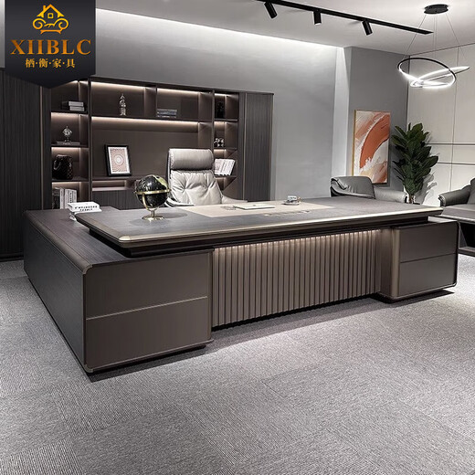 Qiheng (XIIBLC) simple and modern president desk boss desk office desk high-end light luxury executive desk with lights 2.4 meters boss desk (double cabinet with lights)