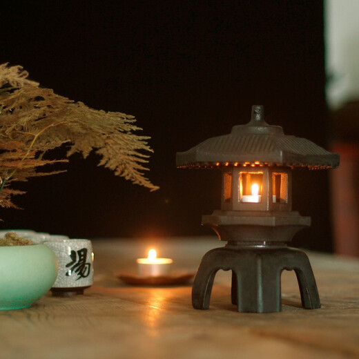 Qingqintang tea space cast iron incense burner Chang'an lamp candlestick decorative lamp iron Zen living room tea room decoration Xuejian lamp Chang'an lamp