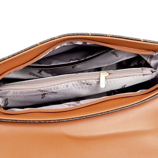 Kangaroo Kara's birthday gift for girlfriend and wife 2025 new women's shoulder crossbody bag small bag brand light luxury women's bag brown with apricot (gift box + hand bag + card holder)