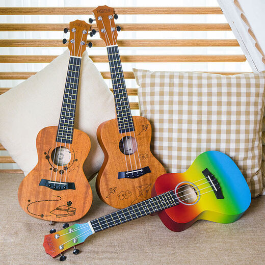 Geeignet für furniere Ukulele-Anfänger-Studenten Erwachsene Frauen mit männlichen Studenten 23-Zoll-Uklili-Kinder-Einführungsgitarre 23-Zoll-Regenbogen farbenfrohes Monogramm + Lehrbuch