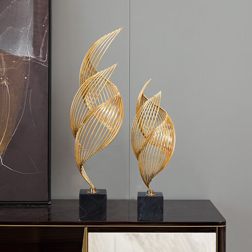First sight of light luxury furnishings for the living room, office entrance cabinets, art metal furnishings, model room decorations, home crafts, Feng Sheng Shui Qi furnishings, a pair of marble models