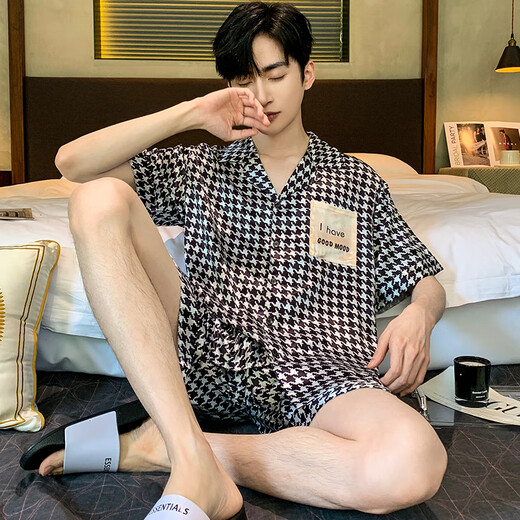 Célébrité Internet modale Pajamas Pyjamas Men's Summer Ice Silk Silk à manches minces de vêtements pour la maison pour jeunes d'été G841 L 100 ~ 130jin [Jin est égal à 0,5 kg]