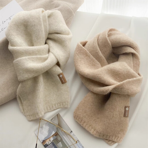 Haoguan high-end Korean style versatile small scarf for women in autumn and winter soft and waxy knitted wool neck scarf Christmas gift