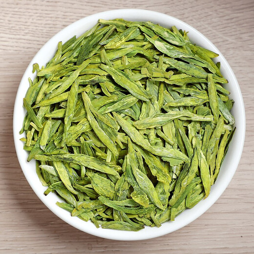 Chen Yifan Longjing tea green tea new tea Mingqian spring tea strong flavor authentic Hangzhou Longjing bag 250g