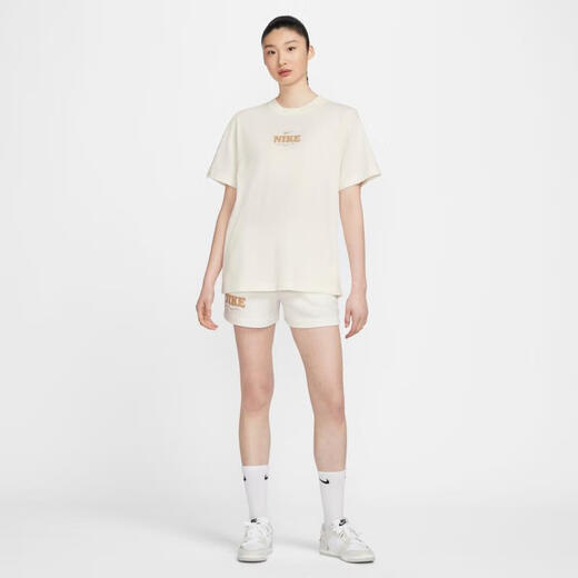 Nike (Nike) Sportswear Essential Damen-T-Shirt HF6180-133 S