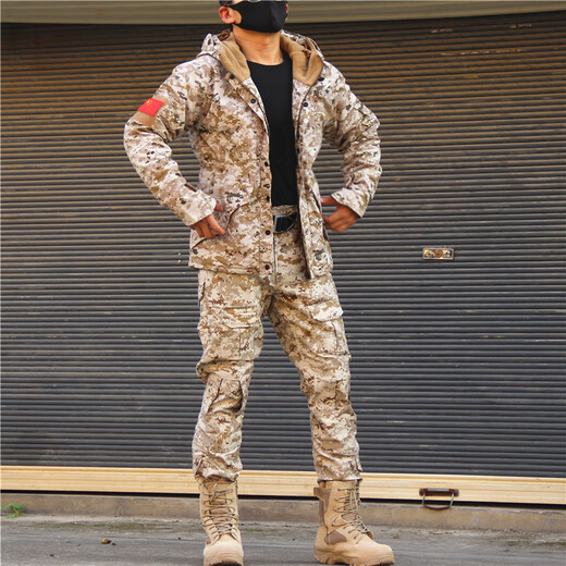 Tuo Lang autumn and winter outdoor camouflage suit for men and women, construction site security plus velvet cotton coat, windbreaker, fishing and cold protection for mountaineering, sand color, new G8 cotton coat + frog pants, L/34 size (145-160Jin Jin equals 0.5kg)