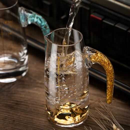 Luxury Flowers crystal glass white wine cup wine divider wine jug decanter pouring wine jug set red wine Chinese style wine jug wine set seven-character gold foil handle 100ml Jinshan wine divider 2 pieces