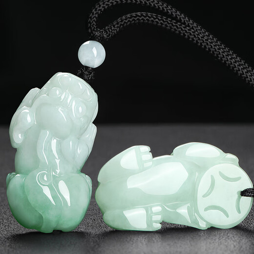 7000-Year-Old Jadeite Pixiu Pendant, Type A, Men’s and Women’s Jade Pendant, Comes with Identification Certificate