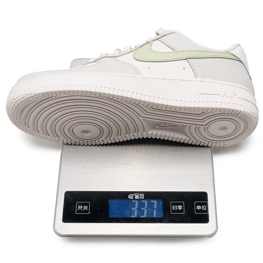 Nike (Nike) Chaussures pour femmes chaussures Air Force 1 Air Force 1 AF1 Leyee en cuir petite chaussure blanche chaussures décontractées chaussures de sport chaussures IB3881-001 Green blanc 36