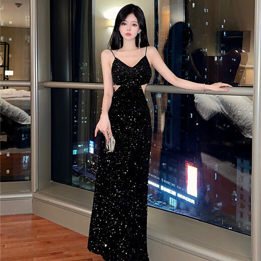 简方位新年战袍女装性感亮片吊带连衣裙女名媛小众高级感party晚礼 黑色3888 M 均码