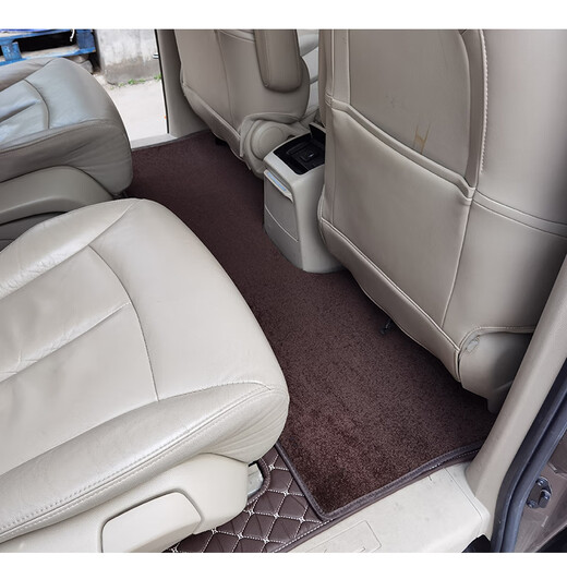 Han Xiaomiao Buick GL8 foot pad Lu Zun leather foot pad Fathead fish 25s28t653t652 special carpet modification full encirclement, three rows of the whole car + rear box pad [beige leather]