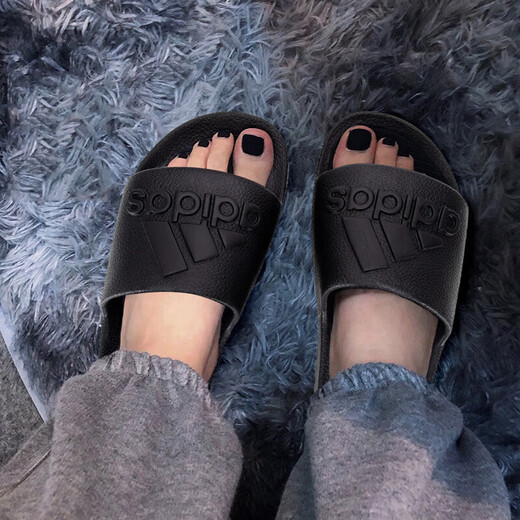 Adidas (Adidas) Sandalen Herren- und Frauenschuhe 25 Herbst neue Outdoor Sports Beachschuhe Casual Light Flip Flops If7371/All Black/One Slip Flops 42 Schuhlänge 260 mm