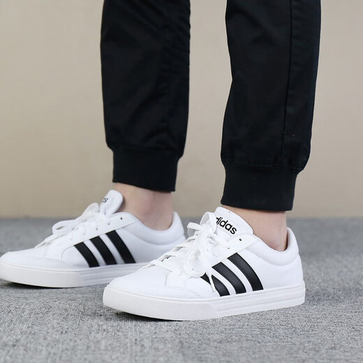 [70% nuevo] Adidas Adidas Autumn 2018 Serie de baloncesto masculino Vs Set Basketball Shoes AW3889 Tamaño 39.5