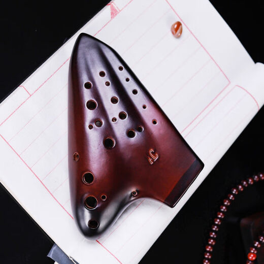 
Shanbei is suitable for three-tube ocarina ag beginner ceramic ocarina alto C tune smoked and burned travel bag lanyard playing level Star Rain Rouge + full set