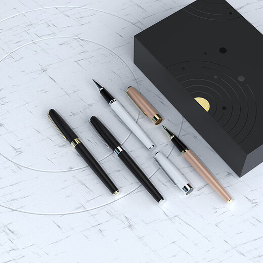 Picasso (pimio) signature pen gift box set Business office orb pen Signature pen Graduation gift for men and women Students adult writing practice 717 bright black gold clip