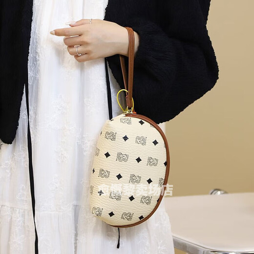 馍彭女士钱包2024新款高档女士小钱包手拿包包女2022新款潮流时尚小众 白色字母