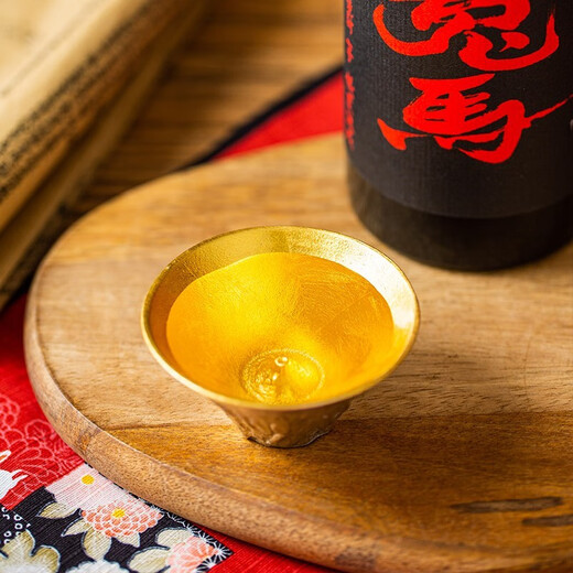 赤兔马本格烧酒 蒸馏酒 世界双金奖烧酒 日本原瓶进口洋酒 日料芋烧酒 本格芋烧酒1.8L【红】