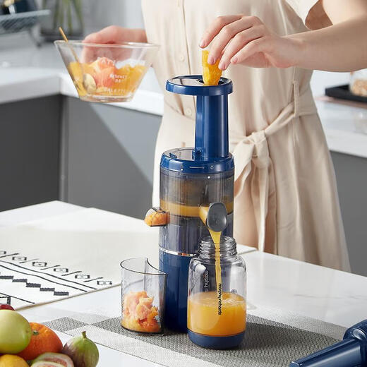 
Mofei MR9900 press rod bubble stick juice cup grinding head grinding mesh bubble bullet juicer MR9901 accessories MR9900 press rod coconut milk white