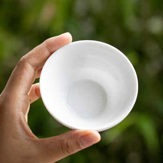 Yu Shang Zhenpin Outdoor Travel Kung Fu Tea Set Portable Bag Type High-end Ceramic Tea Drinking Cup Cover Bowl Quick Cup 7-piece Set 4 Tea Cups 1 Fair Cup 1 Tea Strainer 1 Pack