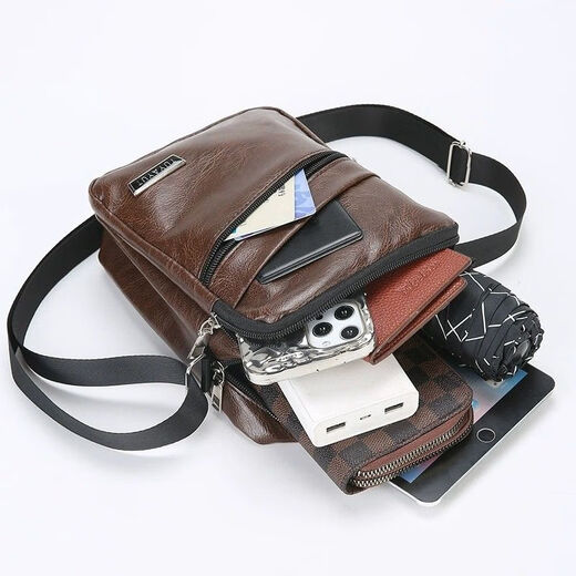 Changyin New Style Herren japanischer und koreanischer kleiner tragbarer Tasche kleine Tasche Weiche Leder -Männer -Tasche Crossbody Crossbody Casual Leichter Rucksack Y9711 Schwarz