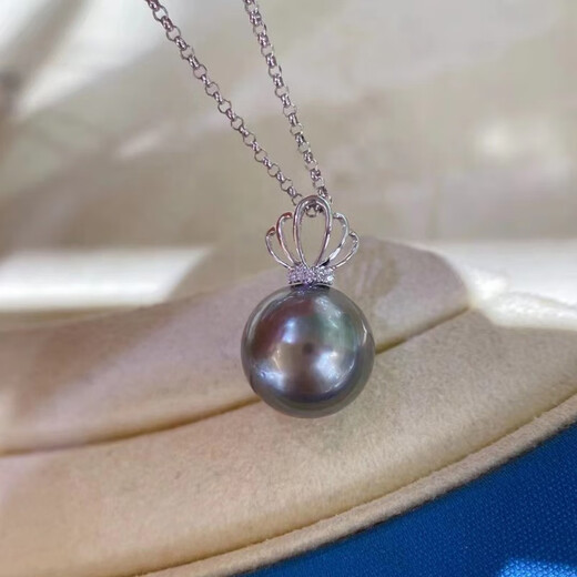 Moon Princess Tahitian black pearl pendant 18K gold set with diamonds, perfect round and strong light, classic crown style, gift for girlfriend, 9-10mm, with silver chain
