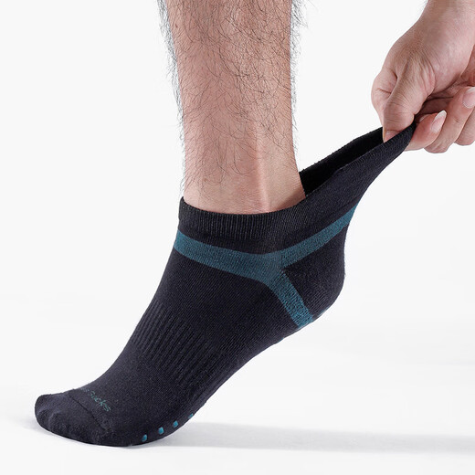 Huodiniao autumn and winter sports socks men's professional non-slip adult running Pilates socks indoor jump rope floor socks yoga socks green black two pairs