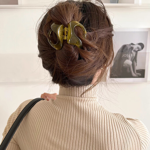 Xiangwan Hairpin Hairpin Small Pumpkin Hairpin Women's High-end Hairpin Shark Clip Back of Head Small Clip Women's Birthday Gift