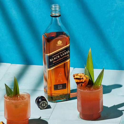 Johnnie Walker Johnnie Walker Schwarze Party Black Brand 12 Jahre Schottland Mischwhiskkey importierte ausländische Weingeschenk Schwarze Party 700 ml
