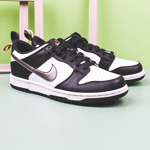 
Nike (NIKE) women's shoes 2025 new summer Dunk Low low top lightweight sneakers fashionable breathable casual shoes DH9764-001 black and white red panda gold and silver hook 36.5