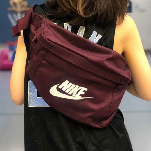 Nike Nike Herrenbag Damenbeutel Mode große Kapazität Leichte trendige atmungsaktive Crossbody-Bag Cycling Tailentasche Brustbeutel Umhängetasche Ba5751-681/Burgundy/52*12*21 cm Einzelgröße