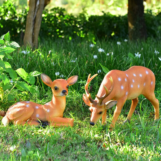 Yi Mingyuan courtyard outdoor garden forest animal landscape decoration resin fiberglass simulated sika deer sculpture ornaments combination one (two pieces)