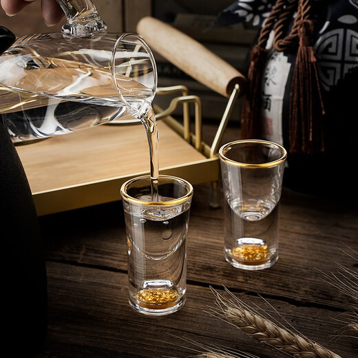 Luxury Flowers crystal glass white wine cup wine divider wine jug decanter pouring wine jug set red wine Chinese style wine jug wine set seven-character gold foil handle 100ml Jinshan wine divider 2 pieces