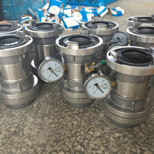 Suitable for customizing 65 pressure measuring DC fire water nozzle head with pressure gauge and switch fire hydrant cover test 65 DC pressure measuring water gun