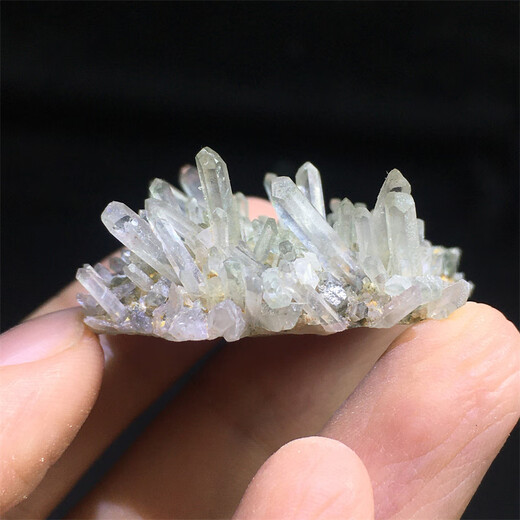 Nanzhi Natural Hima Mini Green Ghost Crystal Cluster Raw Stone Raw Ore Strange Stone Ornament Mineral Crystal Specimen Popular Science 512