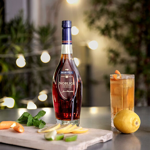 Martells neue Verpackung VSOP -Klasse Französisch Original importiert berühmte Cognac Brandy Wine Geschenk Gao Huashi Old Verpackung (kleine Menge auf Lager) 1500 ml 1 Flasche