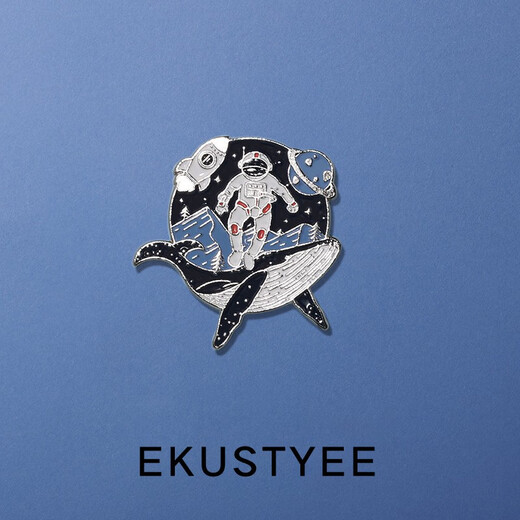 EKUSTYEE astronaut couple brooch whale cute creative men's and women's metal badge pin bag decoration drift bottle whale