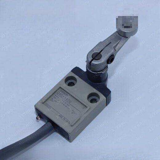 D4C-1233 D4C-3420 limit switch D4C-1233