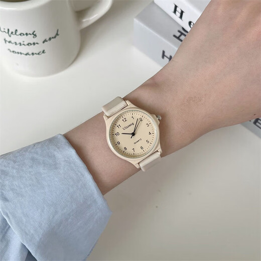 Prüfung Watch für weibliche Junior- und Senioren -Schüler mit hohem Erscheinungsbild und einfacher Ins -Stil für Mädchen Jugendcampus weiße Quarz Uhr 5010 Butterfly Black Gürtel, Wachkiste + Ersatzbatterie