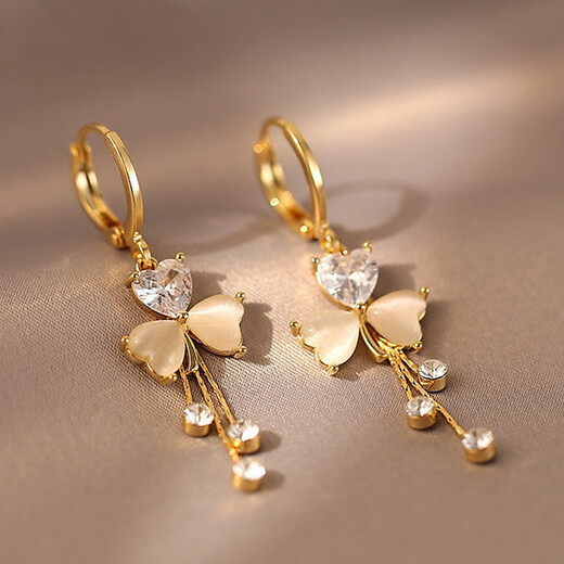 Idel's new niche design, high-end tassel earrings, light luxury, clover earrings, earrings, birthday gifts for girls, golden clover tassel earrings E2683