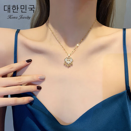 Nouveau collier de verrouillage de la paix rétro chinois pour les femmes de style chinois personnalisé la chaîne de la clavicule Tempérament micro-infligé Niche Pendant Gift XL671 Gold-Titanium Steel Chain