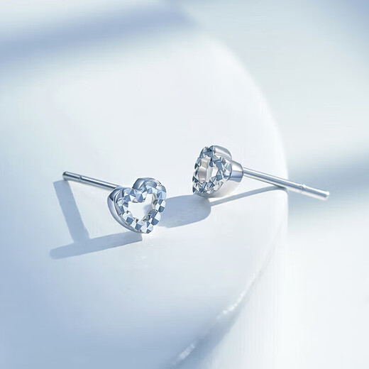Mengjinyuan platinum earrings PT950 car flower love platinum earrings as a birthday gift for girlfriend