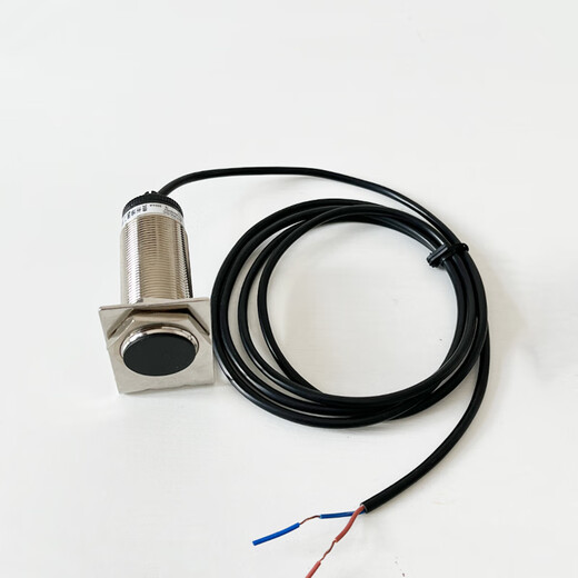 
Renjuyi speed measurement proximity switch XSAV11801 XSAV11373 speed sensing XSA-V sensor XSAV12801 Low speed two-wire 24-220V AC and DC universal