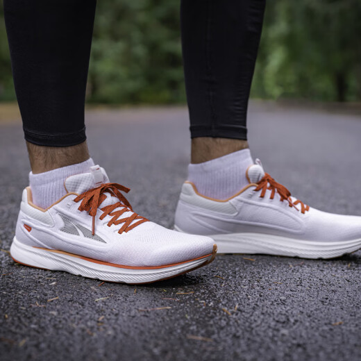 Altra Escalante 3 Hombres y mujeres zapatos de carreras de carreras Ligeros que absorben y las zapatillas de deporte de entrenamiento transpirable AL0A7R6M880 Naranja [Hombres] No retorno e intercambian 40.5