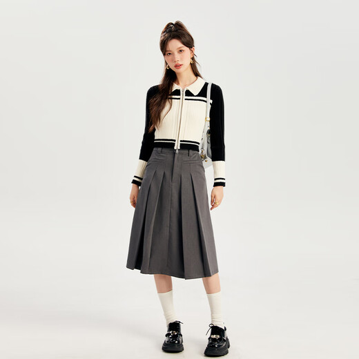 凡兔凡兔翻领弹力短款针织衫女2024春季新款修身麻花毛衣撞色打底衫 黑白色 S