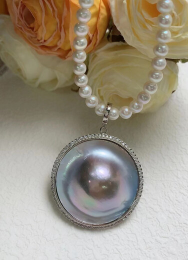 QKX Hong Kong trendy brand natural seawater poached egg maple, silver bag side buckle, whole point size 35-40, good-looking egg maple pendant